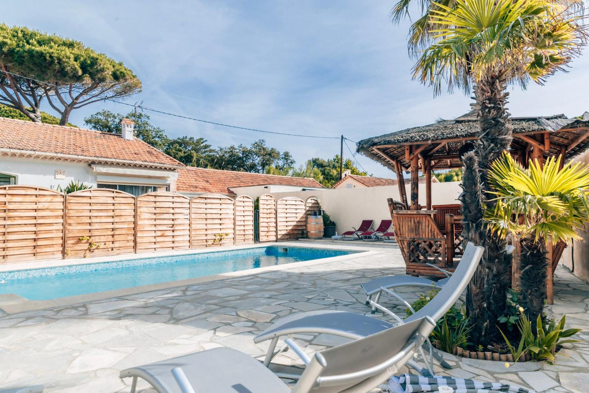 Reve D'Azur, Mazet En Bord De Mer, Parking, Piscine Partagee, Terrasse Bbq & Draps Inclus La Nartelle, 1 Salon, 1 Chambre, 1 Cuisine , 1 Sdb Sainte-Maxime Exterior foto