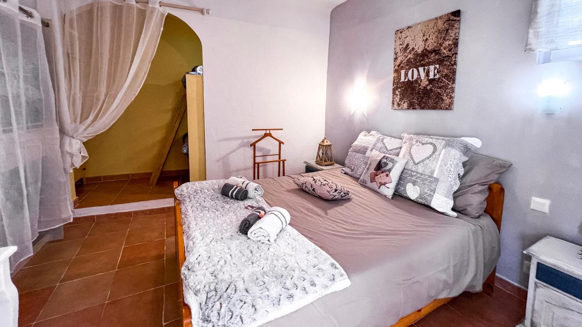 Reve D'Azur, Mazet En Bord De Mer, Parking, Piscine Partagee, Terrasse Bbq & Draps Inclus La Nartelle, 1 Salon, 1 Chambre, 1 Cuisine , 1 Sdb Sainte-Maxime Exterior foto